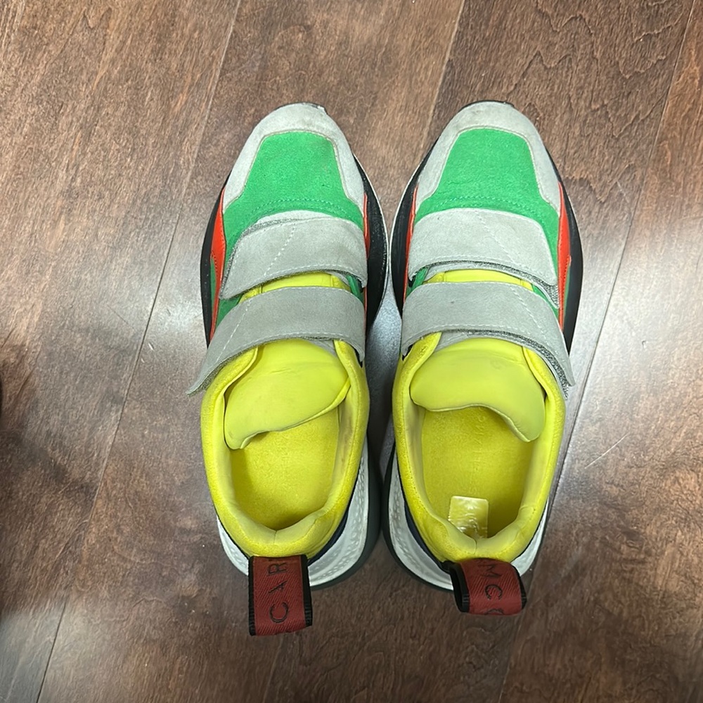 Shoes great condition